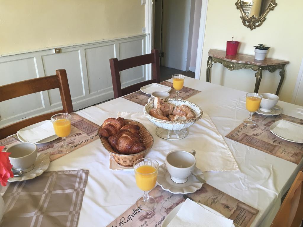 Bed & Breakfast D'hotes Et Roulotte Au Bonheur Du Parc *
